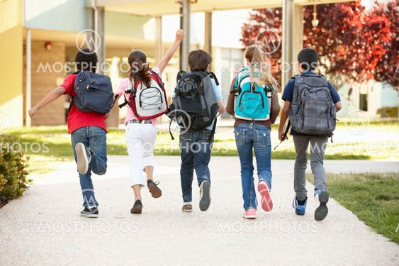 Schoolchildren at home time
