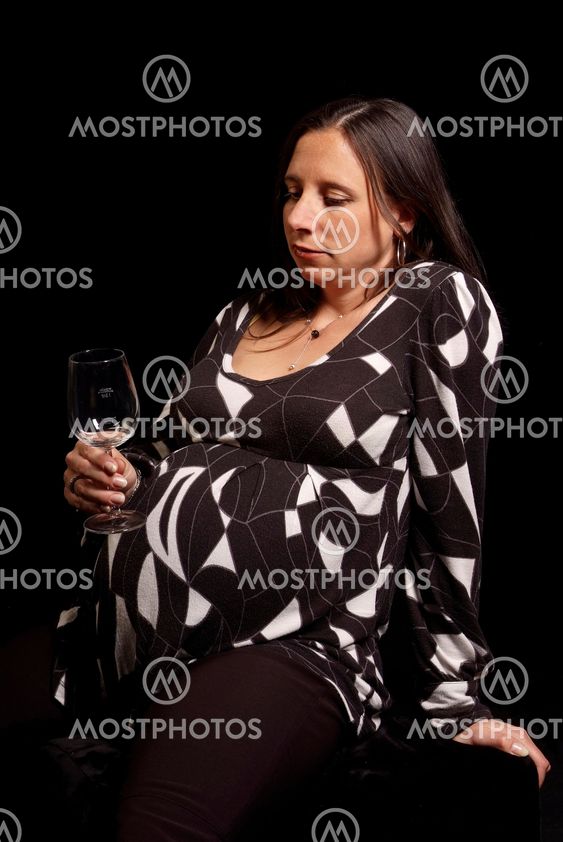 Frau mit Glas | woman with glass