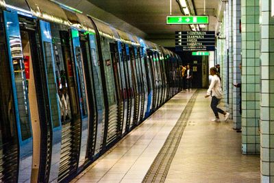 Resenärer i Stockholms  tunnelbana