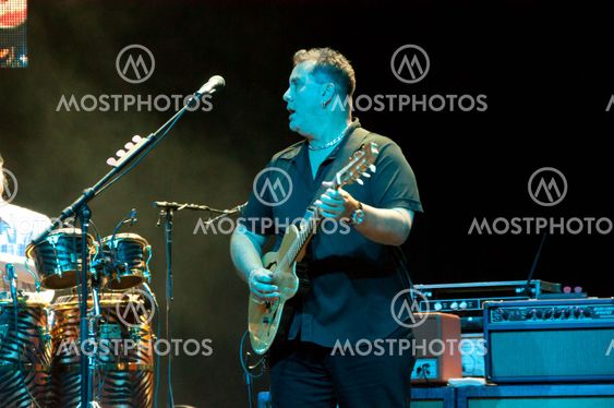 Carlos Santana's band: Tommy Anthony
