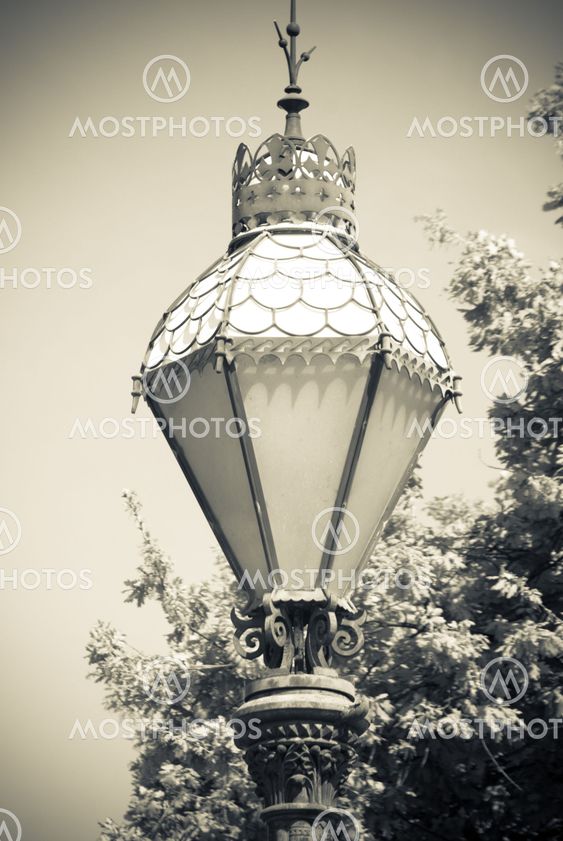Old Street Lamp