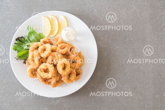 fried squid (calamari rings)