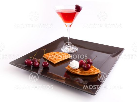 Cherries Tart Slices with Drink