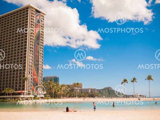 HONOLULU, HAWAII - FEB 2: View of Waikiki beach and Daimond head