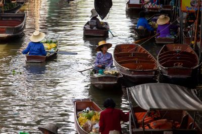 ratchaburi thailand - may21,2017 : domestic life in...