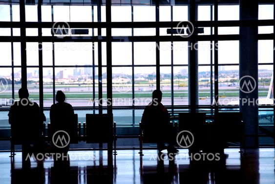 People airport