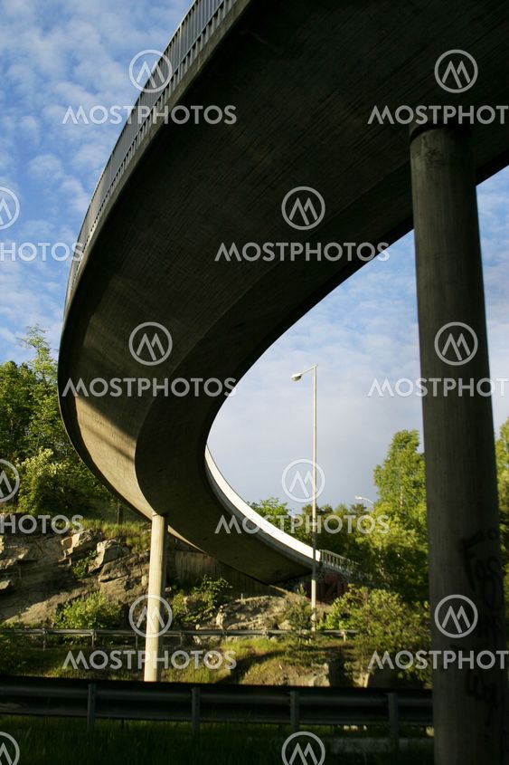 Konkrete Overpass