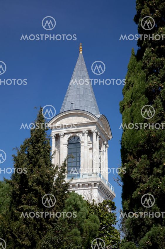 Tower of Topkapi palace, Istanbul, Turkey