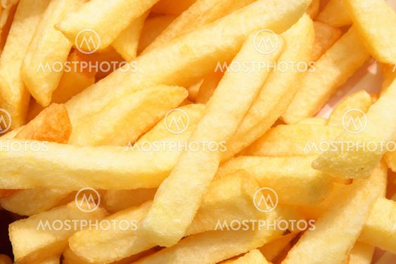 A close up of chips from a UK cafe.