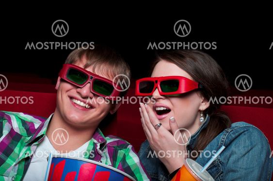 couple in cinema