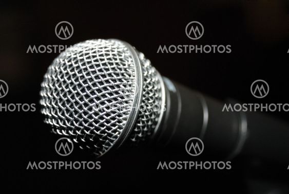 Microphone