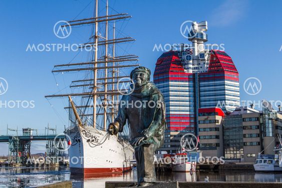 Evert Taube staty