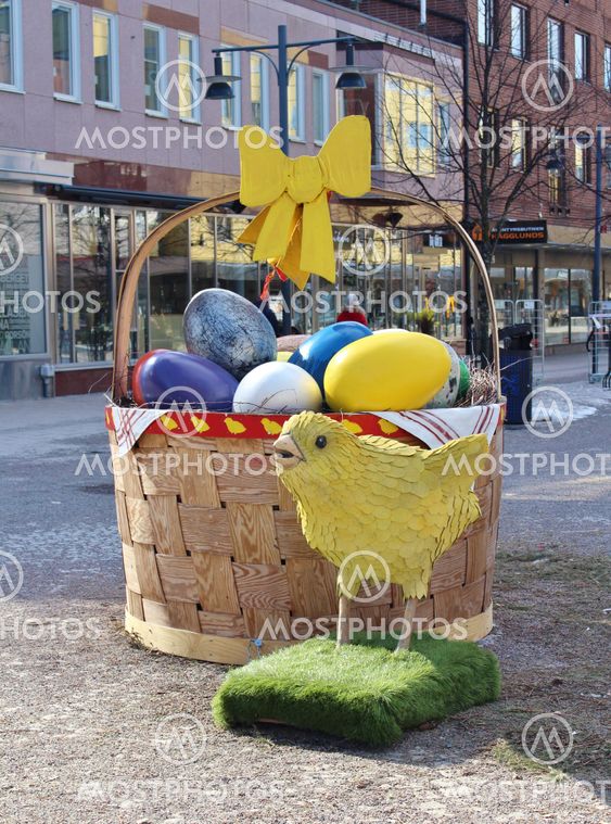Kyckling och påskägg