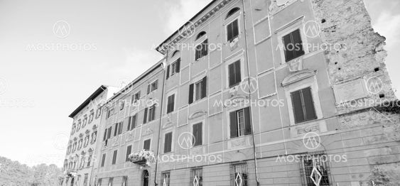 Bygninger i Pisa, Italien