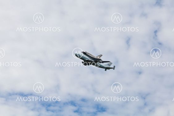 Space shuttle Discovery Flyover over the Washington, D.C. area