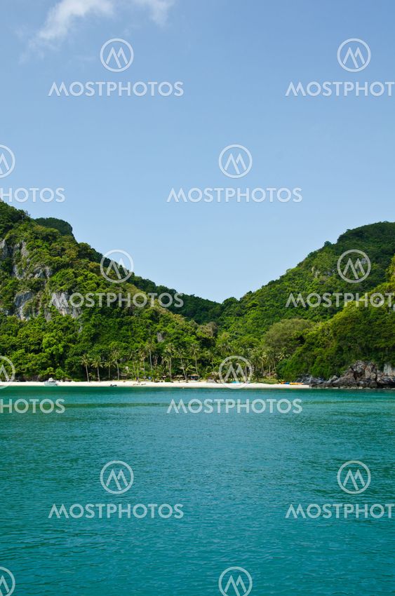 island and sea in the Gulf of Thailand.