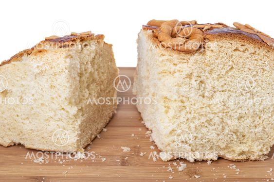 Traditional Ukrainian wedding bread called korovai or...