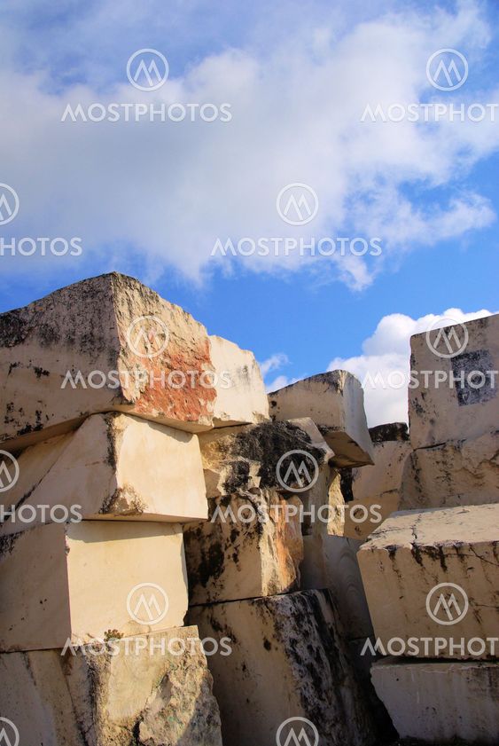 Marmor Steinbruch - marble stone pit 02