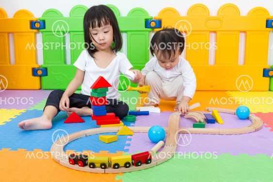 Asian Chinese childrens playing with blocks