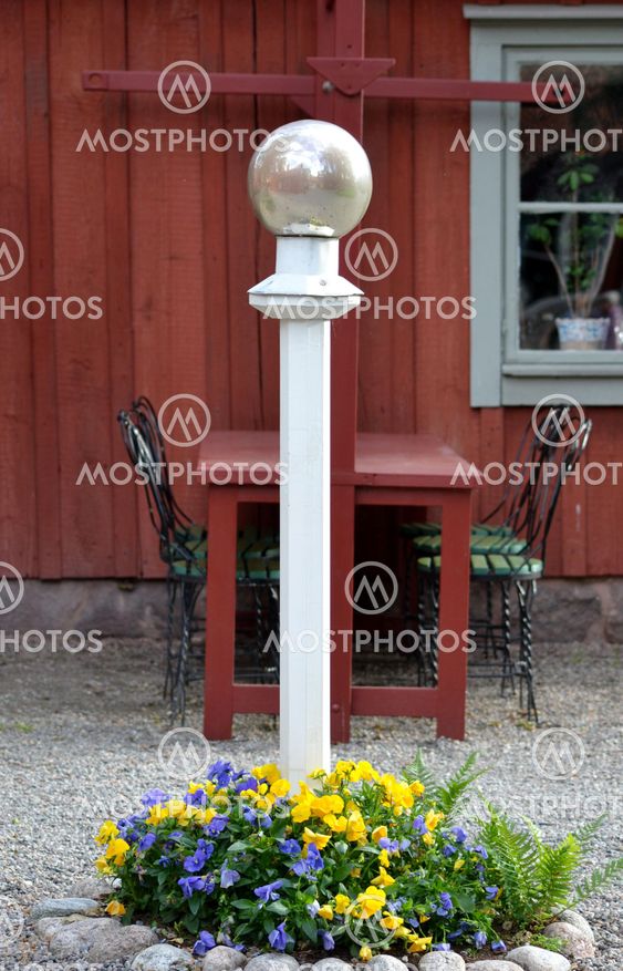 Trädgårds dekoration