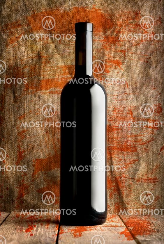 "Wine texture" av Sergii Kolesnyk Mostphotos