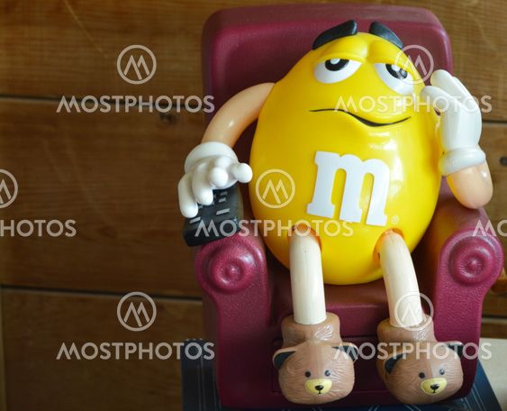 Yellow M&M Image with remote control