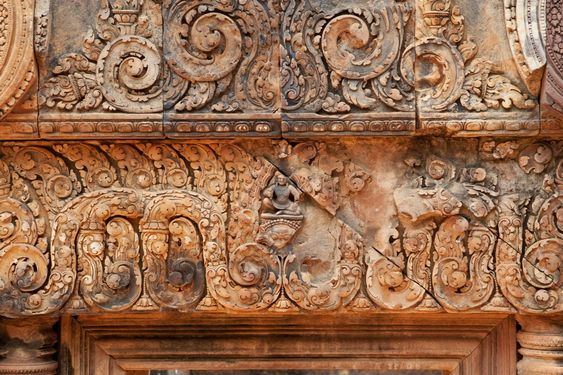 Khmer relief in Banteay Srei