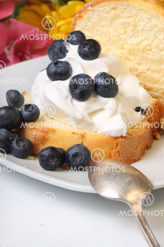 Blueberry shortcake