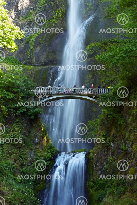 Multnomah Falls Oregon