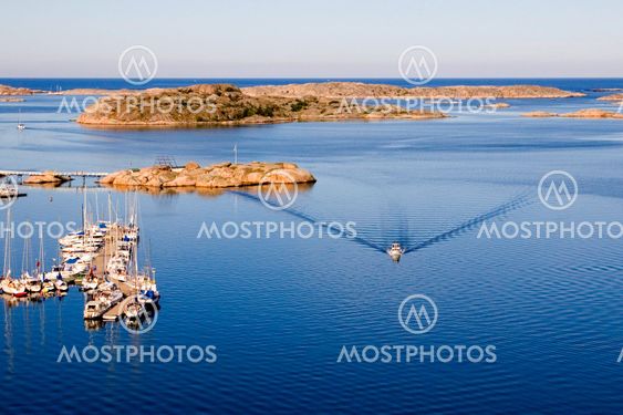 Bovallstrand hamn