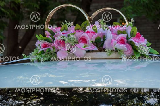 Wedding car decoration.