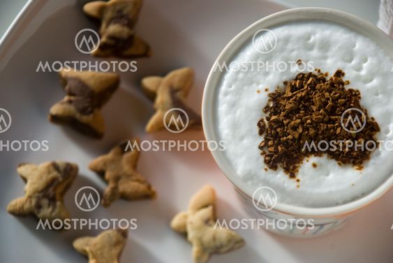 Coffee with Milk and Cookies