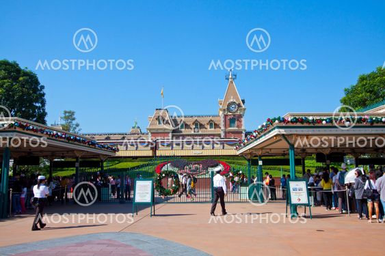 Hong Kong Disneyland entrance