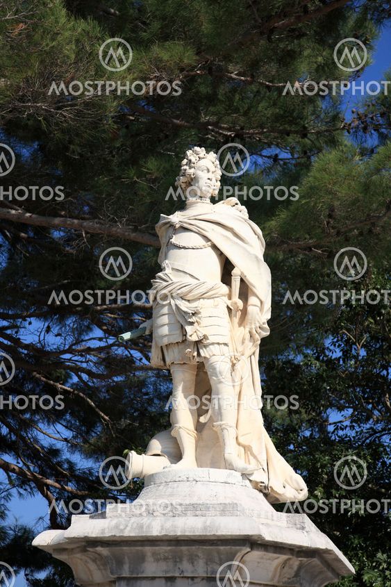 marble statue