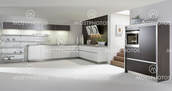 Moderne luksus køkken og sp... fra bogatov mostphotos Luksus køkken
