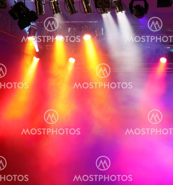 vspotlights with smoky air