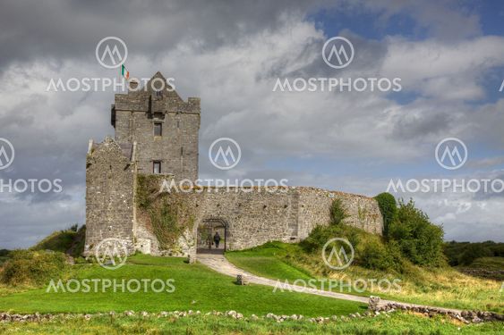 Dunguaire Castle