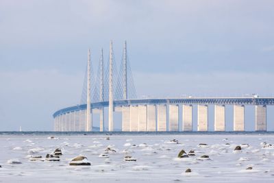 Oresundsbron, in outfit of winter