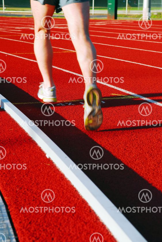 Running on racetrack