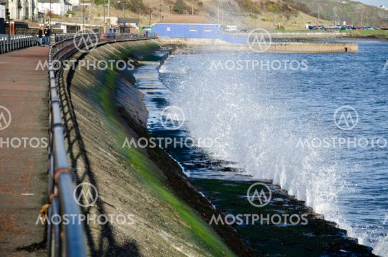 Sea-spray-1