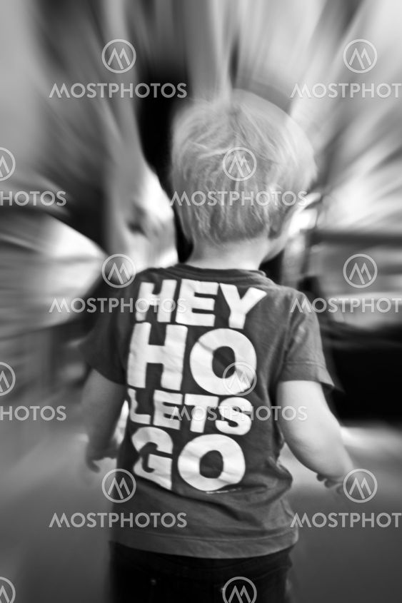 Small guy with Ramones shirt 3