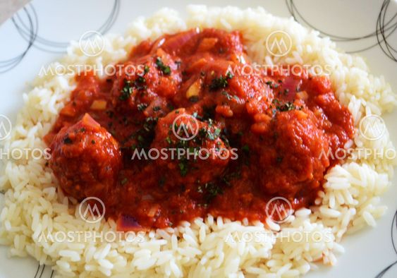 Spicy Vegetarian Meatballs.