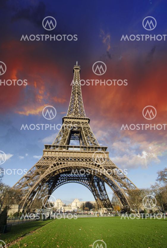 Colors of Eiffel Tower in Paris