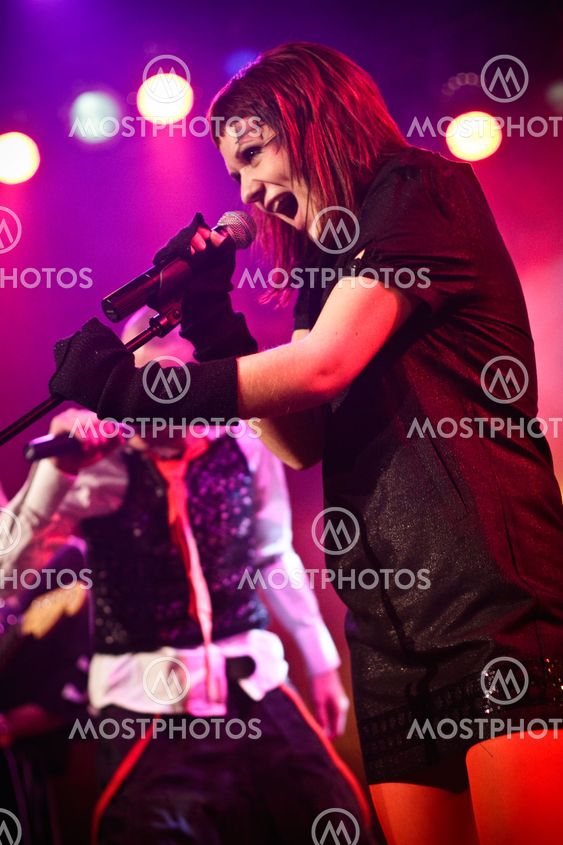 MOSCOW - MARCH 9: Razoom band performs at OTV2 live show on March 9, 2009 in Moscow, Russia