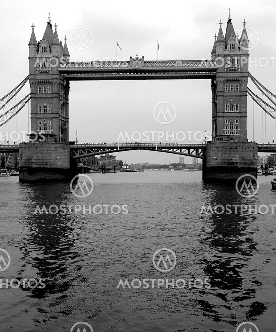 London Bridge