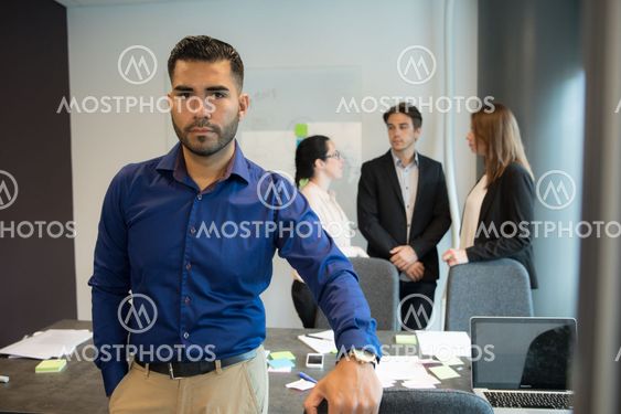 Porträttbild i Skandinaviskt kontor