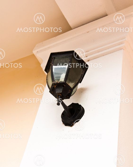 Wall lamp