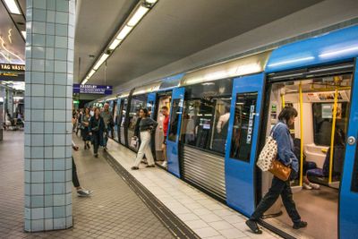 Resenärer i Stockholms  tunnelbana