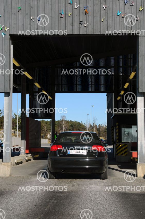 Customs control - E-6 - Svinesund