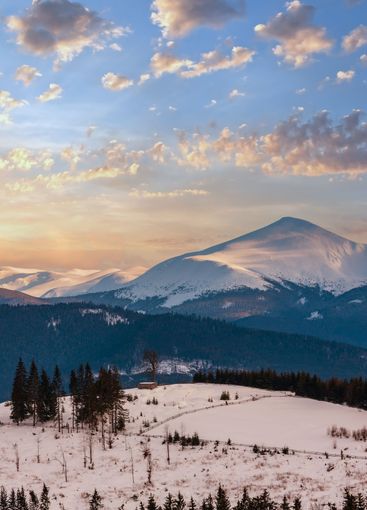 Evening winter cloudy day mountain ridge